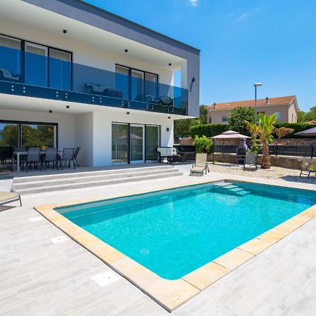 Holiday Home Villa Palma - KRK148 Pinezići Dış mekan fotoğraf