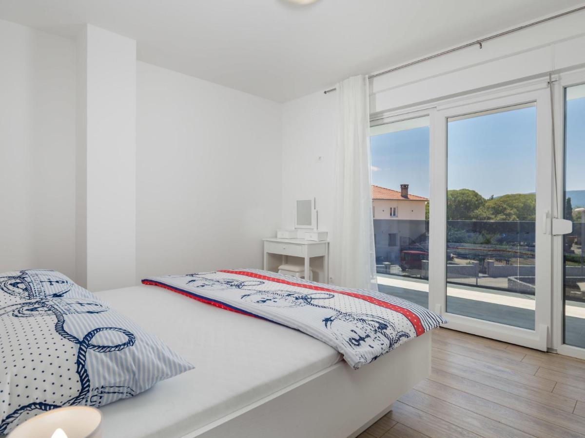 Holiday Home Villa Palma - KRK148 Pinezići Dış mekan fotoğraf